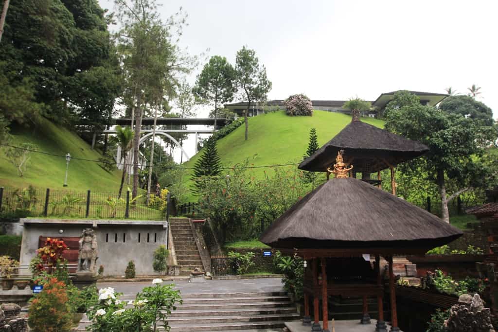 Istana Tampak Siring, Wisata Budaya Khas Bali Yang Mempesona