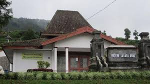 Museum Kailasa