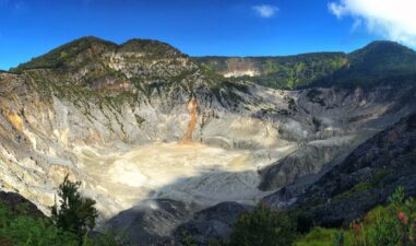 5 Tempat Wisata Alam di Lembang yang Cocok untuk Hiking dan Petualangan