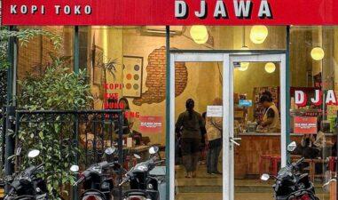 7 Cafe Klasik di Bandung yang Penuh Cerita Masa Lalu